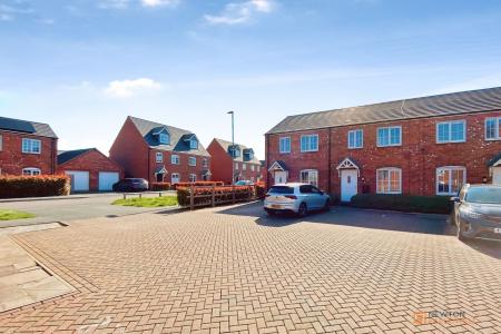 2 bedroom Terraced House for sale in Somerville Close, Syston, LE7