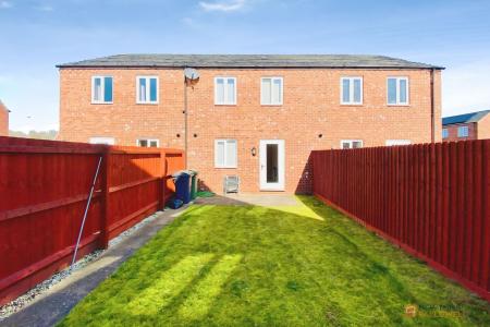 2 bedroom Terraced House for sale in Somerville Close, Syston, LE7