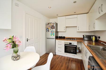3 bedroom End of terrace house for sale in Linacre Crescent, Syston, LE7