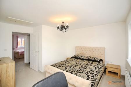 3 bedroom End of terrace house for sale in Linacre Crescent, Syston, LE7