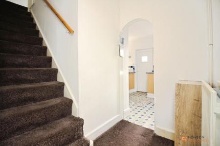 2 bedroom Terraced House for sale in Albert Street, Syston, LE7