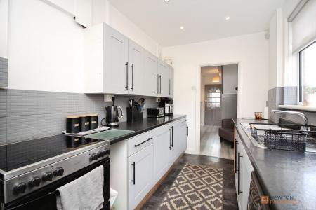 3 bedroom Semi-detached house for sale in Lea Close, Thurmaston, LE4