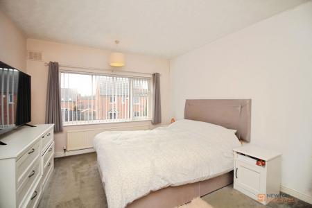 3 bedroom Semi-detached house for sale in Lea Close, Thurmaston, LE4