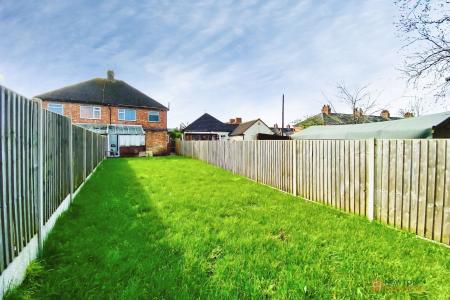 3 bedroom Semi-detached house for sale in Lea Close, Thurmaston, LE4