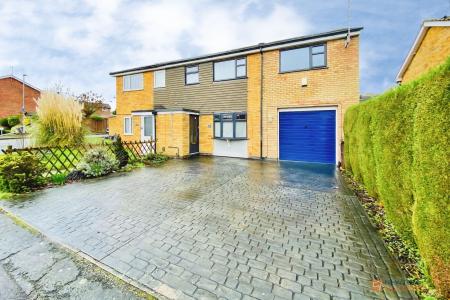 3 bedroom Semi-detached house for sale in Blount Road, Thurmaston, LE4