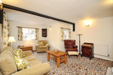 3 bedroom Terraced House for sale in Main Street, Queniborough, LE7