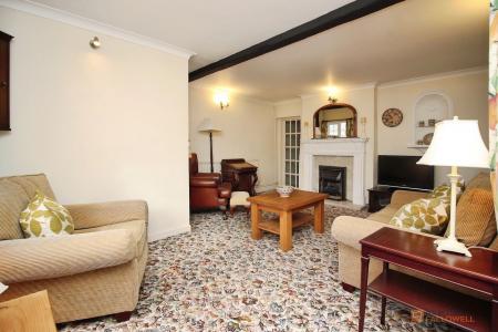 3 bedroom Terraced House for sale in Main Street, Queniborough, LE7