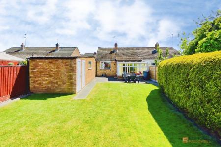 3 bedroom Semi-detached bungalow for sale in Margaret Close, Thurmaston, LE4