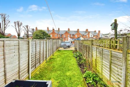 2 bedroom Terraced House for sale in Melton Road, Thurmaston, LE4