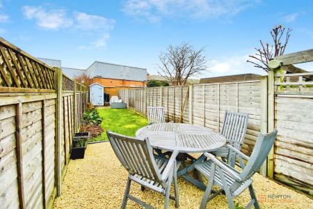 2 bedroom Terraced House for sale in Melton Road, Thurmaston, LE4