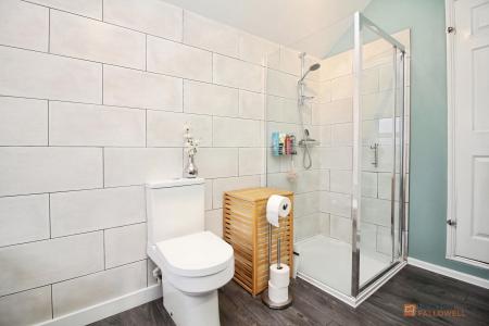 2 bedroom Terraced House for sale in Melton Road, Thurmaston, LE4