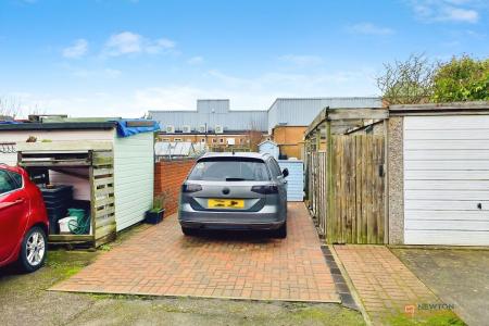 2 bedroom Terraced House for sale in Melton Road, Thurmaston, LE4