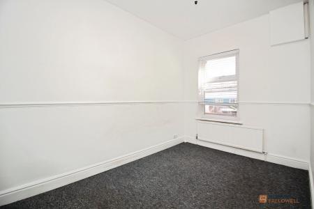 2 bedroom Terraced House for sale in Brook Street, Thurmaston, LE4