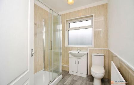 2 bedroom Bungalow for sale in Northdown Drive, Thurmaston, LE4