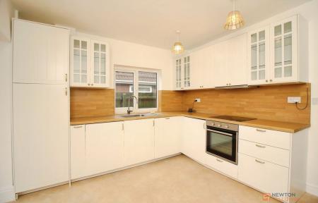 2 bedroom Bungalow for sale in Northdown Drive, Thurmaston, LE4