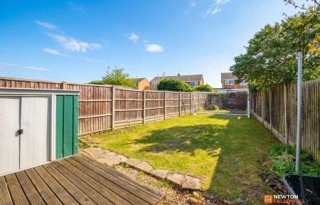 5 bedroom Semi-detached house for sale in The Meadows, East Goscote, LE7