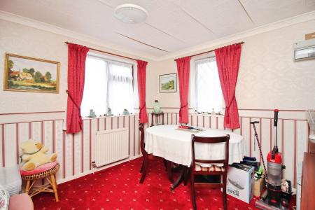 2 bedroom Detached bungalow for sale in St. Hildas Close, Syston, LE7