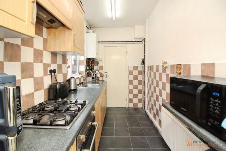 3 bedroom Terraced House for sale in Belper Street, Leicester, LE4
