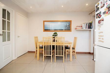 3 bedroom Semi-detached house for sale in Foxglove Close, East Goscote, LE7