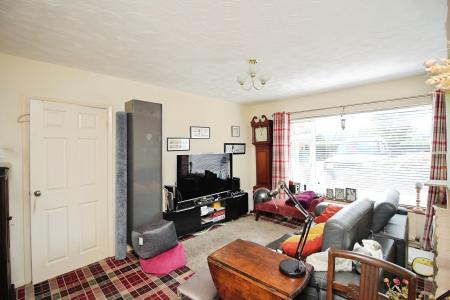 3 bedroom Semi-detached house for sale in Long Furrow, East Goscote, LE7