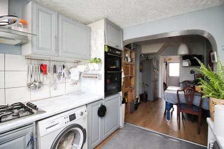 3 bedroom Semi-detached house for sale in Long Furrow, East Goscote, LE7