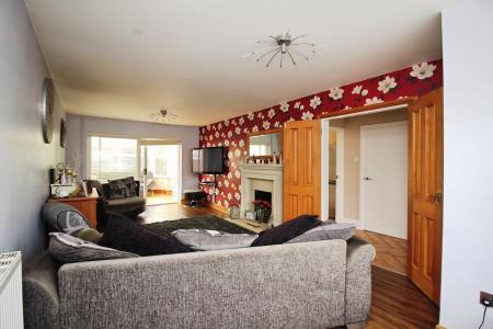 4 bedroom Detached house for sale in Fletchers Way, East Goscote, LE7