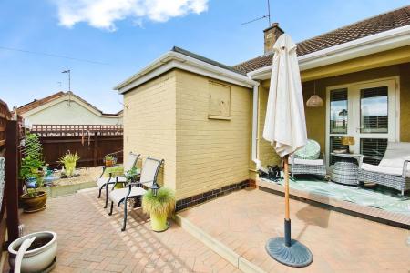 1 bedroom Terraced bungalow for sale in Sextant Road, Leicester, LE5
