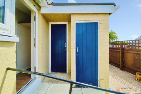 1 bedroom Terraced bungalow for sale in Sextant Road, Leicester, LE5