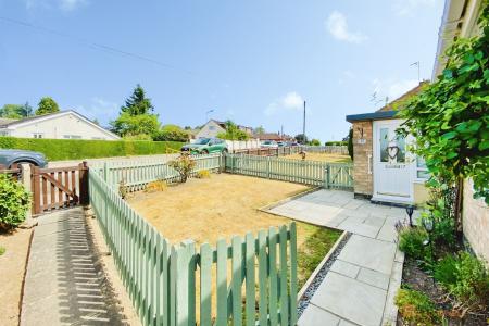 1 bedroom Terraced bungalow for sale in Sextant Road, Leicester, LE5