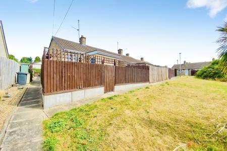 1 bedroom Terraced bungalow for sale in Sextant Road, Leicester, LE5