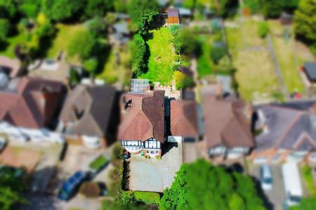 3 bedroom Detached house for sale in Loughborough Road, Birstall, LE4