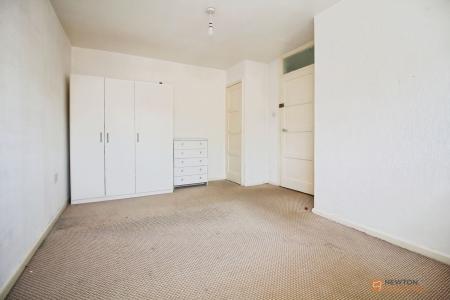 3 bedroom End of terrace house for sale in Flatholme Road, Leicester, LE5