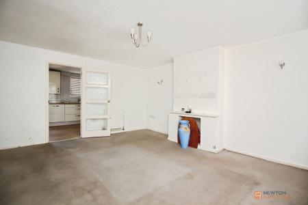 3 bedroom End of terrace house for sale in Flatholme Road, Leicester, LE5