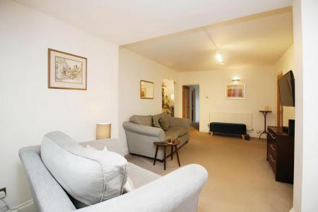 4 bedroom Detached bungalow for sale in Melton Road, Rearsby, LE7
