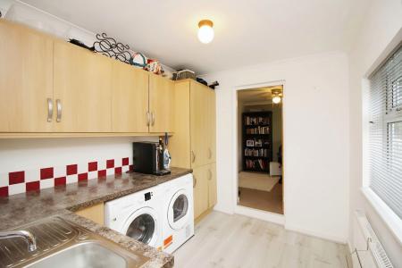 4 bedroom Detached bungalow for sale in Melton Road, Rearsby, LE7