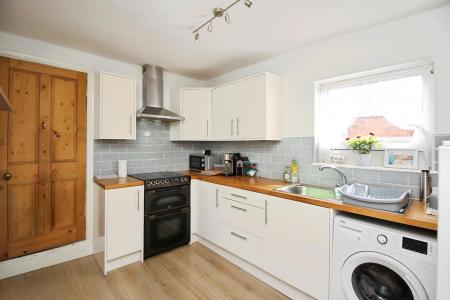 1 bedroom Flat for sale in Sandford Road, Syston, LE7