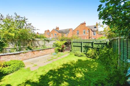 1 bedroom Flat for sale in Sandford Road, Syston, LE7