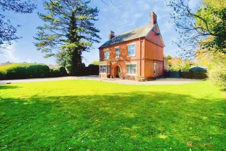 4 bedroom Detached house for sale in Melton Road, Queniborough, LE7