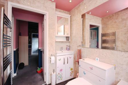 3 bedroom Cottage for sale in Church Lane, Thurmaston, LE4