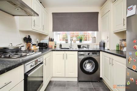 3 bedroom Town house for sale in New Avenue, Rearsby, LE7