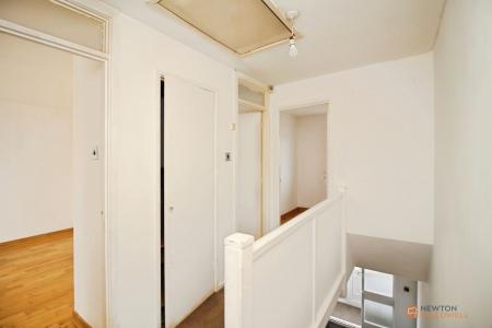 3 bedroom Semi-detached house for sale in Braemar Close, Leicester, LE4