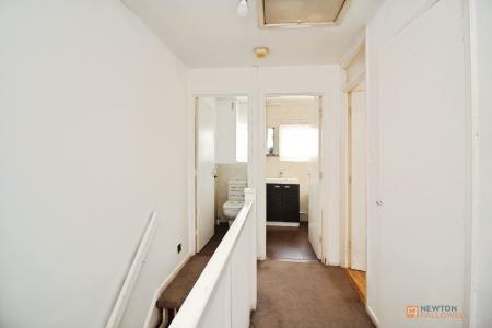 3 bedroom Semi-detached house for sale in Braemar Close, Leicester, LE4
