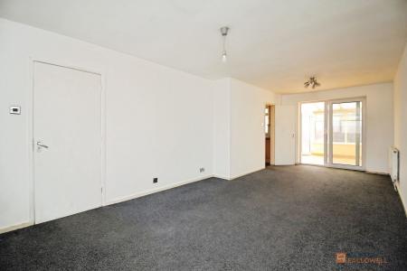 3 bedroom Semi-detached house for sale in Braemar Close, Leicester, LE4