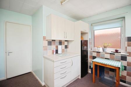 3 bedroom Semi-detached bungalow for sale in College Road, Syston, LE7