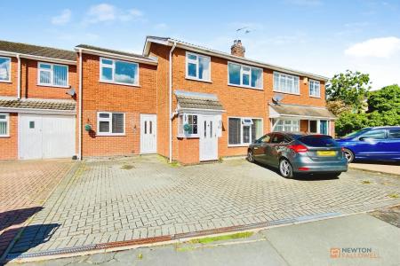 Farriers Way, East Goscote, LE7