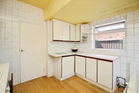 2 bedroom Detached bungalow for sale in Humberstone Lane, Leicester, LE4