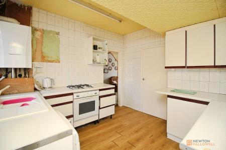 2 bedroom Detached bungalow for sale in Humberstone Lane, Leicester, LE4
