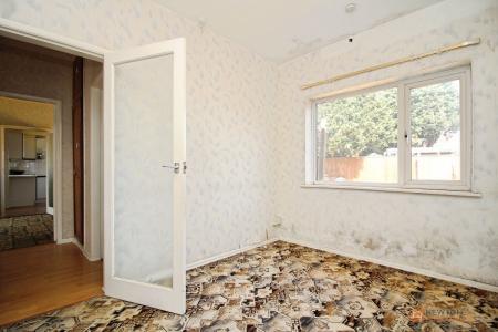 2 bedroom Detached bungalow for sale in Humberstone Lane, Leicester, LE4