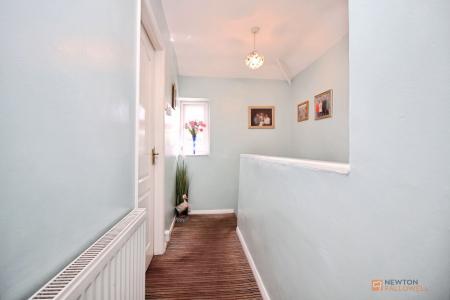 3 bedroom Semi-detached house for sale in Bramley Road, Birstall, LE4