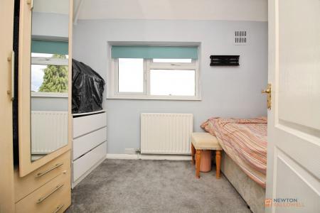 3 bedroom Semi-detached house for sale in Bramley Road, Birstall, LE4